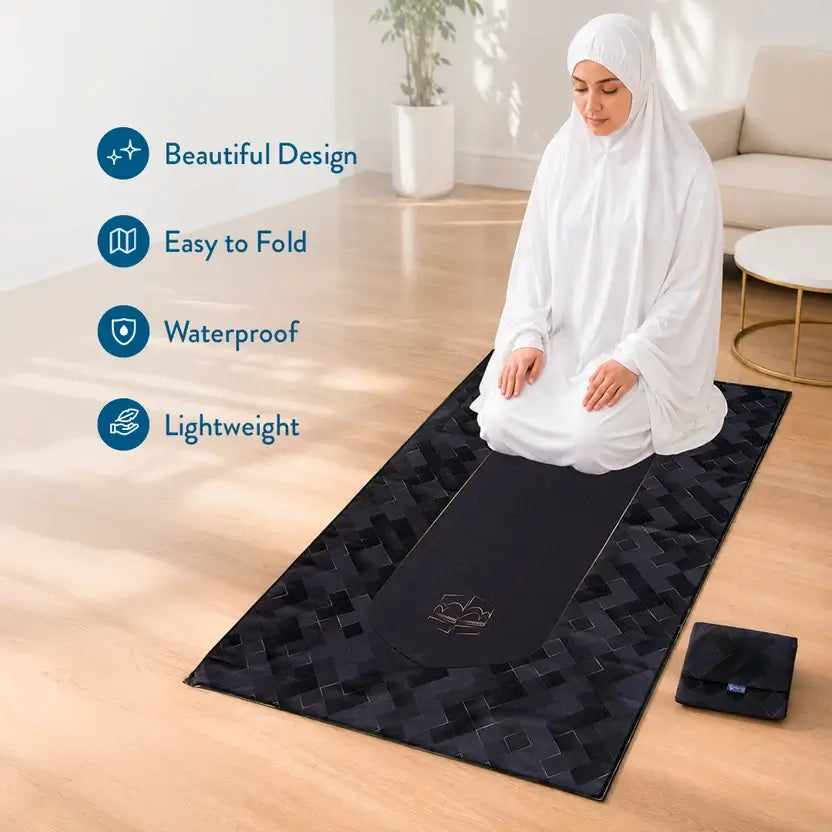Makkah design pocket prayer mat