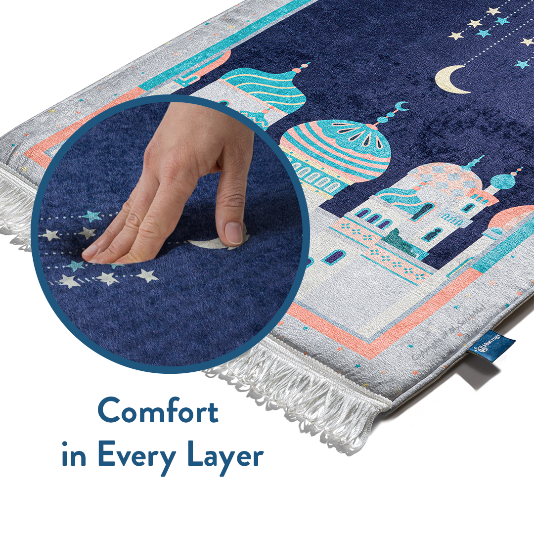 Adult Padded Prayer Mat with Blue Crescent Moon Design | Urban Rugs UK | A beautiful Ramadan & Eid Gift for Loved Ones