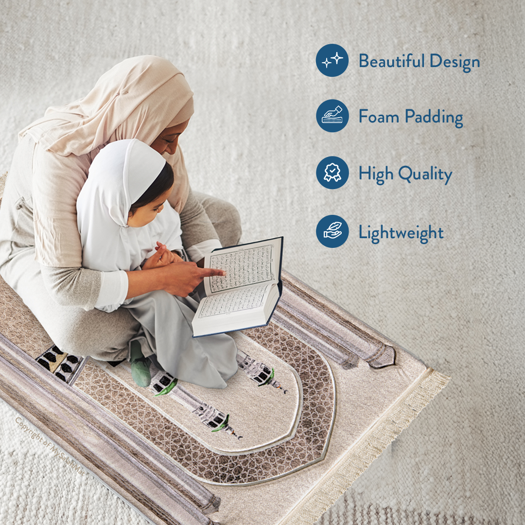 Adult Premium Padded Prayer Mat with Masjid al-Haram Design | Urban Rugs UK | A beautiful Ramadan & Eid Gift for Loved Ones
