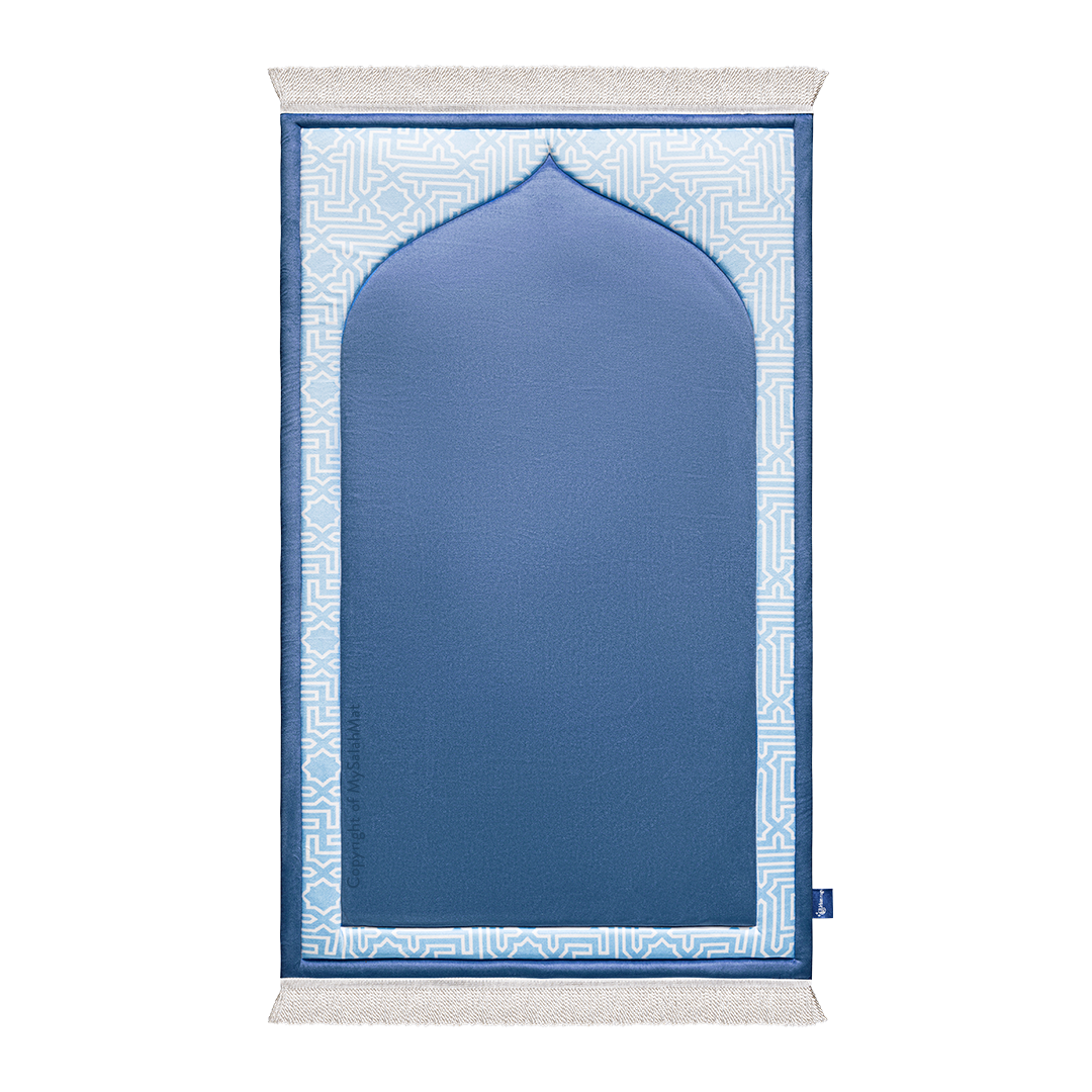Padded Kids Prayer Mat with Classic Blue Design | Urban Rugs UK | A beautiful Ramadan and Eid gift for loved ones