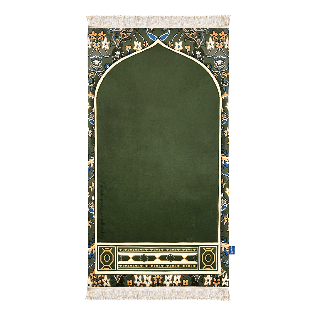 Adult Padded Prayer Mat with Madinah Rawdah Design by Urban Rugs UK | A beautiful Ramadan & Eid Gift for Loved Ones