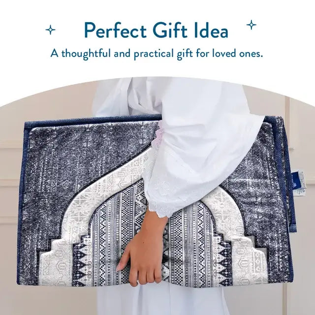 Arabian arch prayer mat