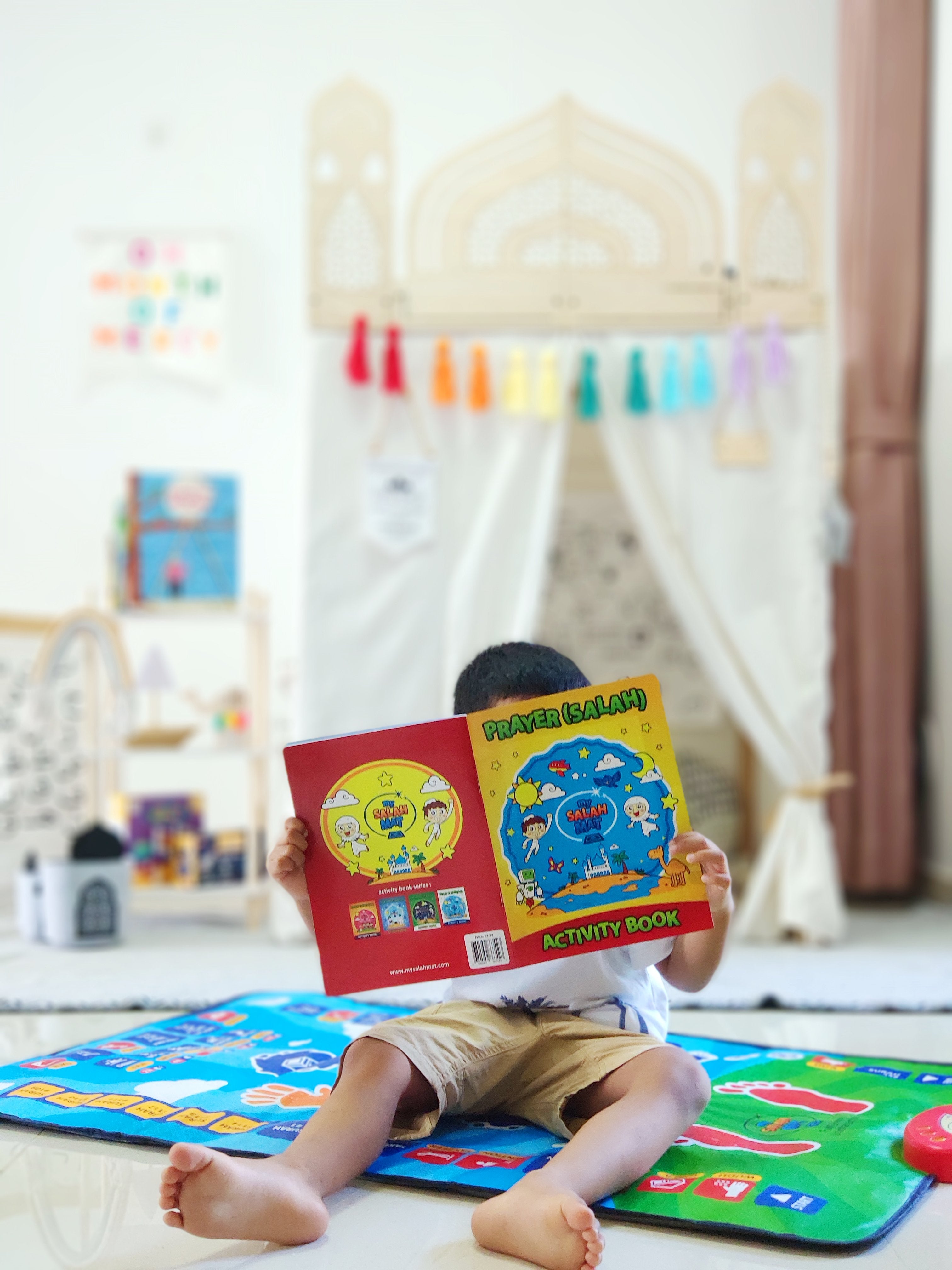 Prayer Activity Booklet, learn all about Prayer, how important is prayer in islam?, How to explain prayer to kids, islamic prayer, my salah mat kids guide.